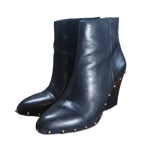 BCBGeneration Black Studded Bootie Ankle Boot Women's Size 9 - Picture 14 of 14